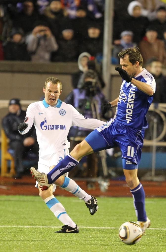 Чемпионат России 2010. 27 тур, Футбольный матч Сибирь—Зенит