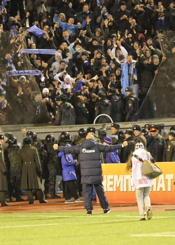 Чемпионат России 2010. 27 тур, Футбольный матч Сибирь—Зенит
