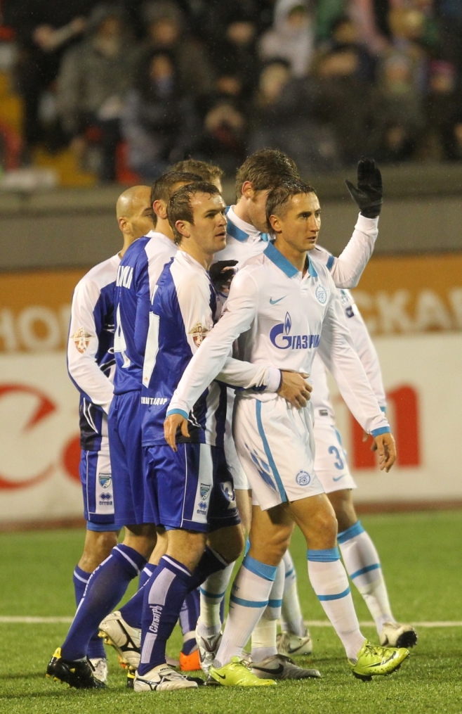 Чемпионат России 2010. 27 тур, Футбольный матч Сибирь—Зенит