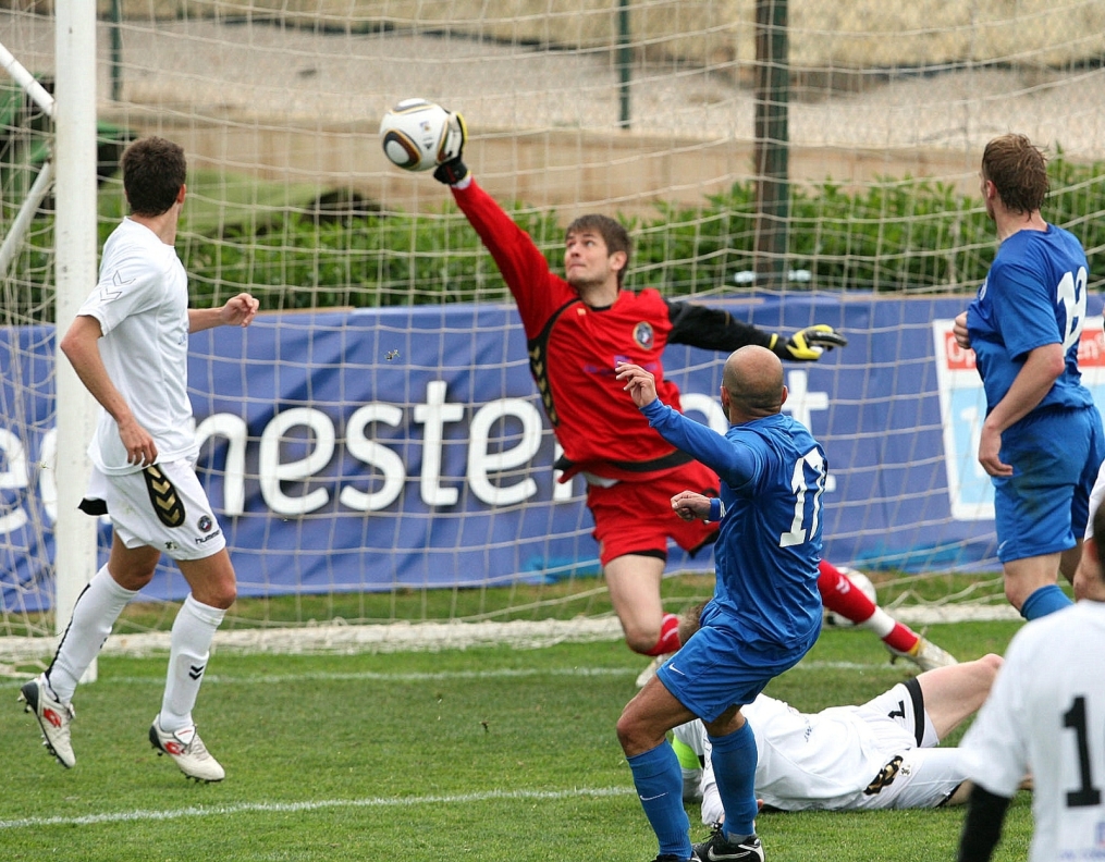ФК «Зенит» (Санкт-Петербург)— ФК«Полония» (Варшава) 0:1