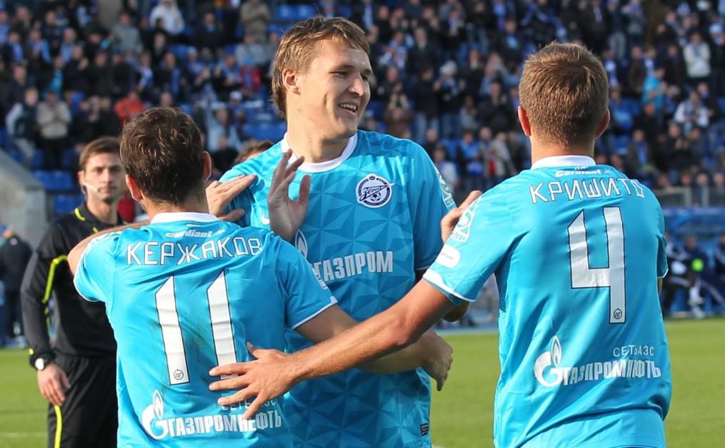 Mатч 25-го тура СОГАЗ-Чемпионата России 2011/12 «Зенит» — «Томь»