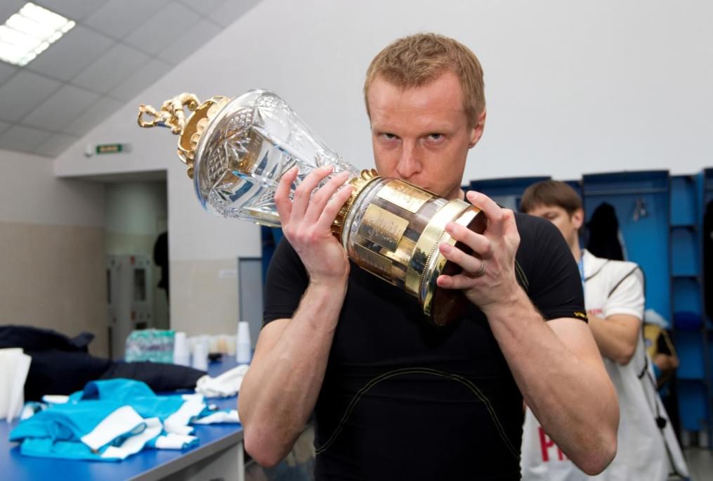 Торжественная церемония вручения Кубка чемпионов России ФК «Зенит»