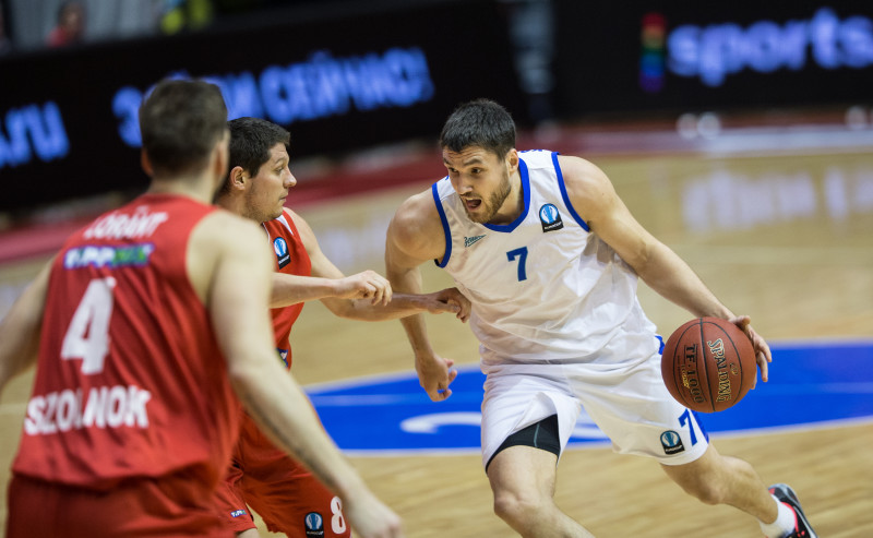 Кубок Европы 2014/2015, «Зенит» — «Сольноки Олай»
