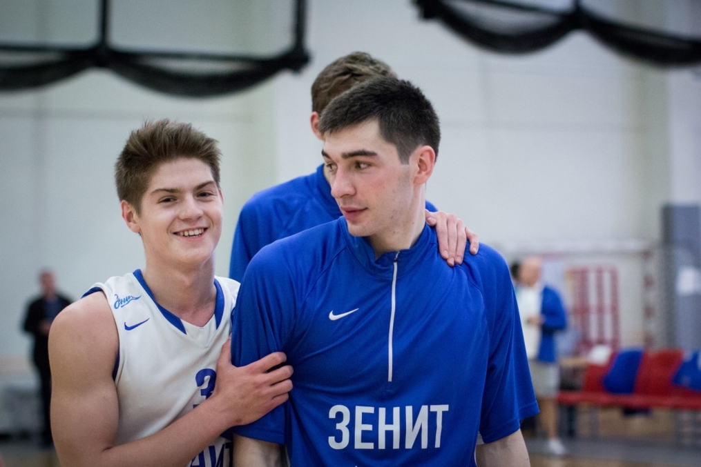 Единая Молодежная Лига ВТБ 2015/2016, «Зенит» — УНИКС