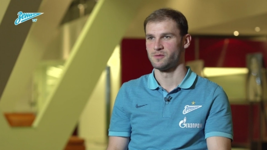 Бранислав Иванович на «Зенит-ТВ»: «Хочу показать всем, что могу играть на высоком уровне еще несколько лет» Бранислав Иванович на «Зенит-ТВ»: «Хочу показать всем, что могу играть на высоком уровне еще несколько лет»
