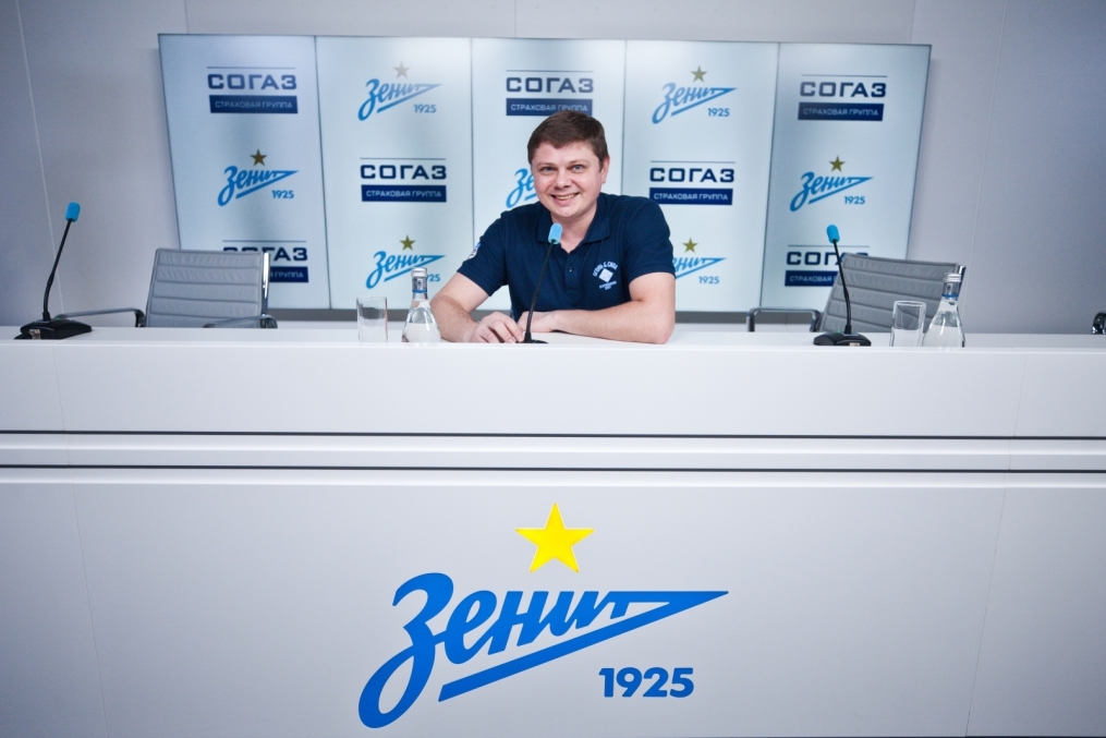 Гости из АО «СОГАЗ» посетили тренировку «Зенита»