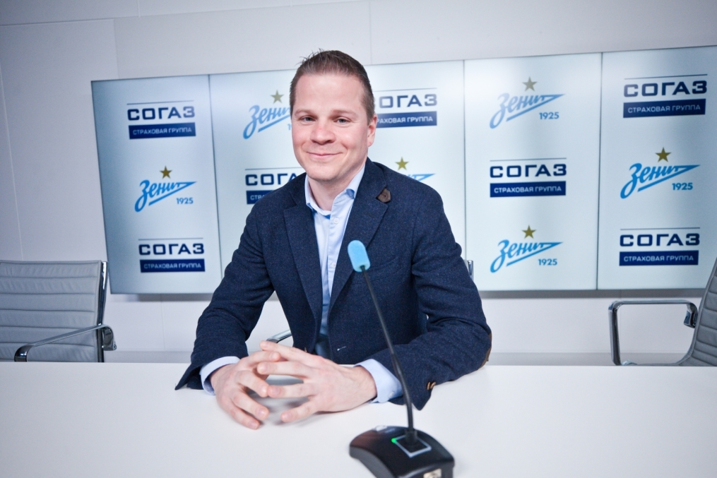 Гости из АО «СОГАЗ» посетили тренировку «Зенита»