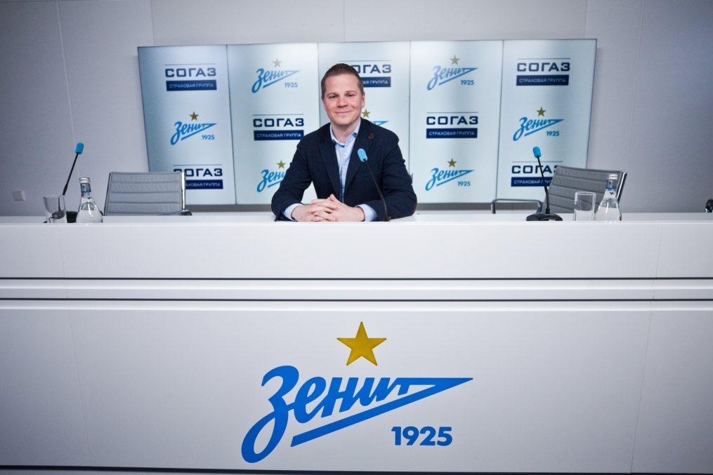 Гости из АО «СОГАЗ» посетили тренировку «Зенита»