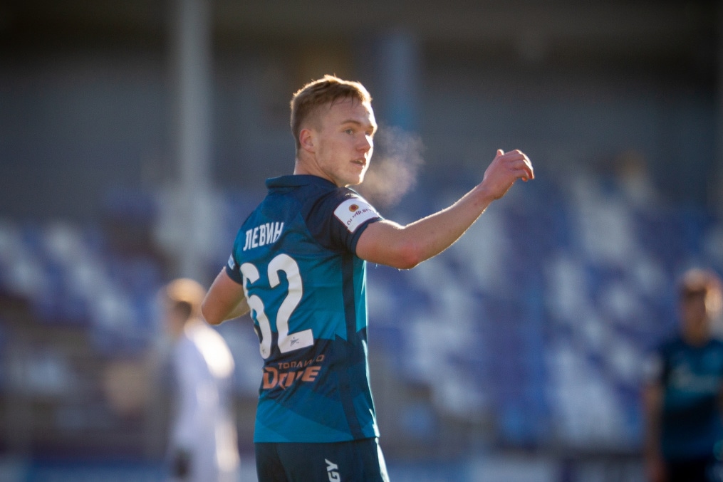 ОЛИМП — Первенство ПФЛ, «Зенит» — 2 — «Динамо»