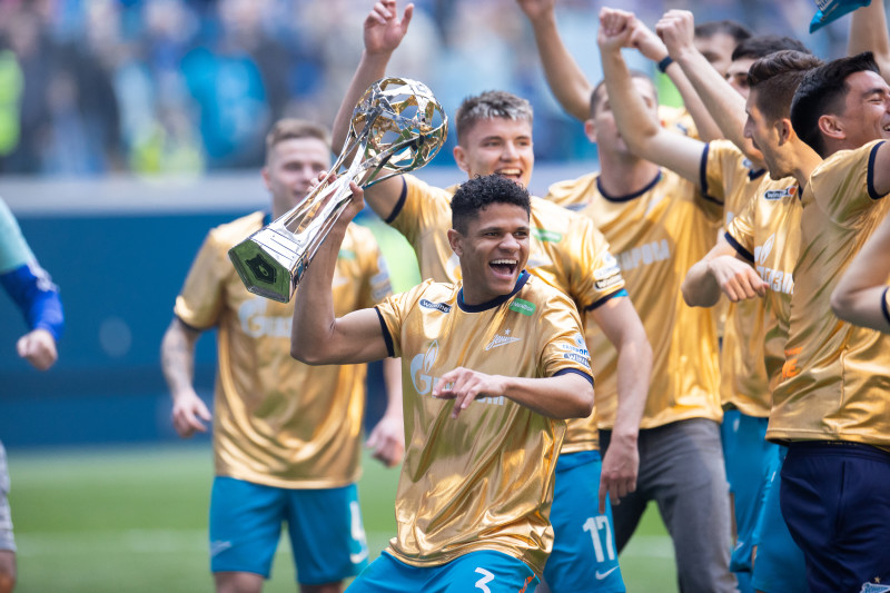 «Зенит» празднует чемпионство после матча «Зенит» — «Химки»