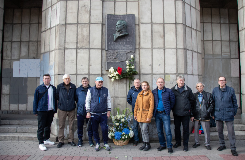 Ветераны «Зенита» почтили память Павла Садырина