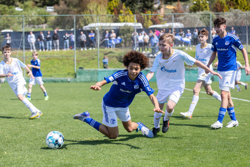 Izmir cup 2023: «Шальке» — «Зенит»-2011