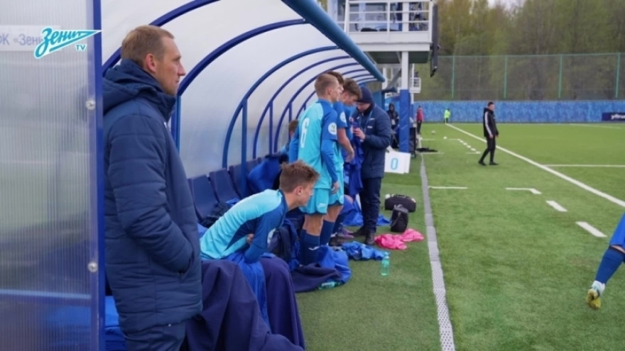 «Зенит» U-19 — победитель ЮФЛ-1 «Зенит» U-19 — победитель ЮФЛ-1