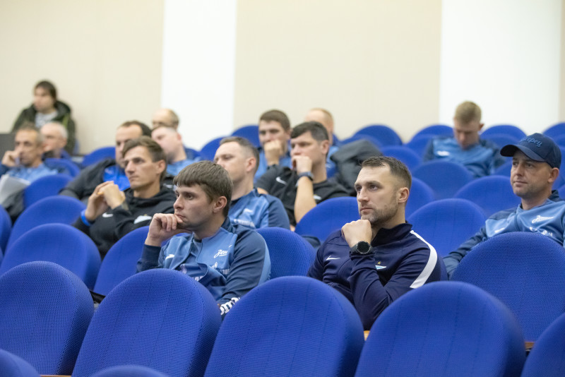 Семинар Ивана Карминати в «Газпром»-Академии
