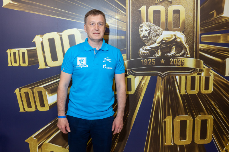 «Фан-Променад» перед матчем  «Зенит» — «Ахмат»