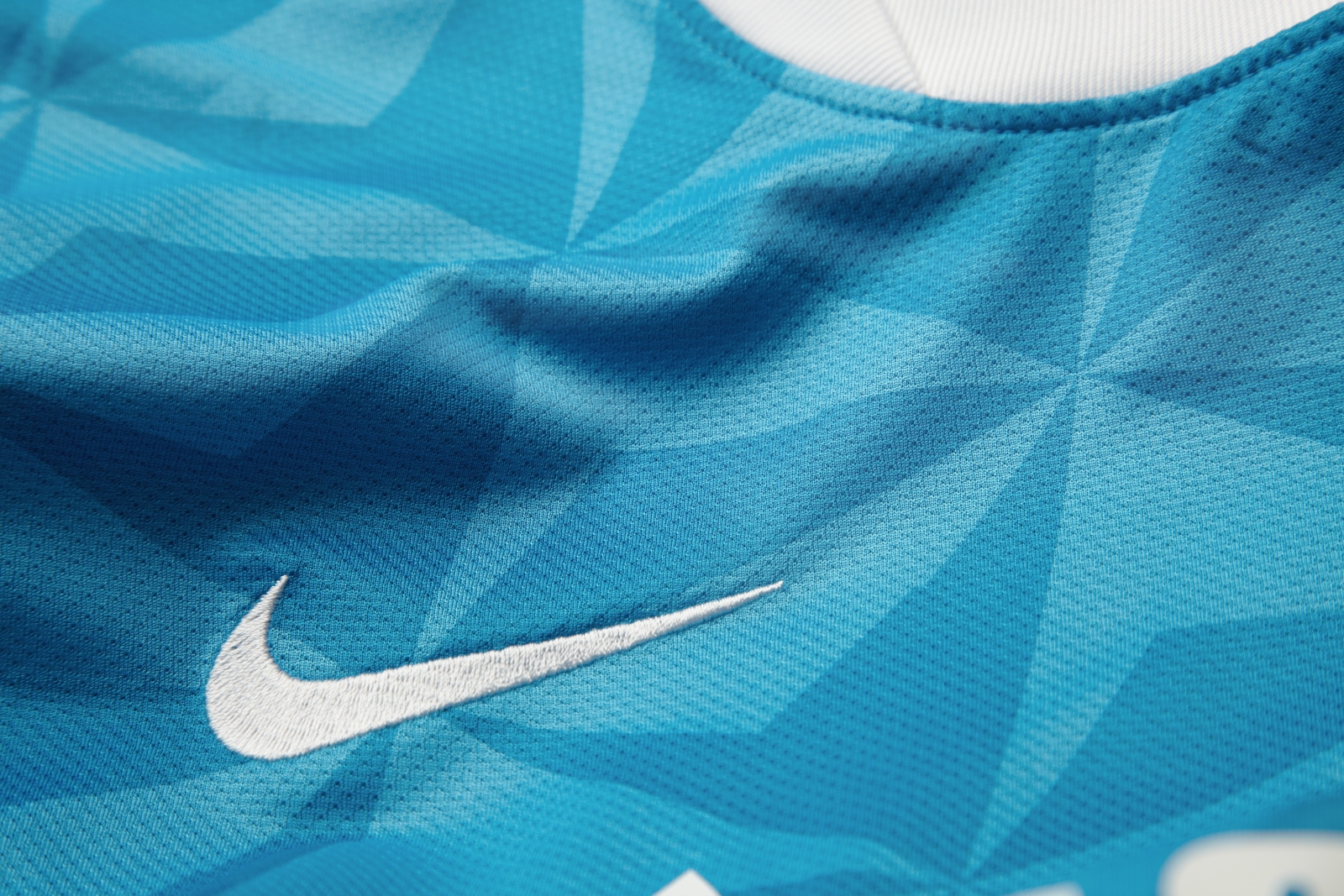 NIKE FOOTBALL ПРЕДСТАВЛЯЕТ ФОРМУ «ЗЕНИТА» 2011—2012