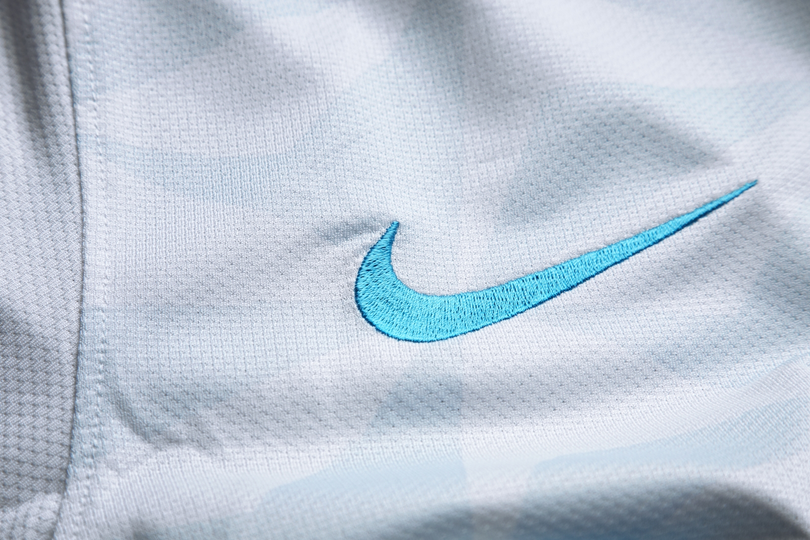 NIKE FOOTBALL ПРЕДСТАВЛЯЕТ ФОРМУ «ЗЕНИТА» 2011—2012