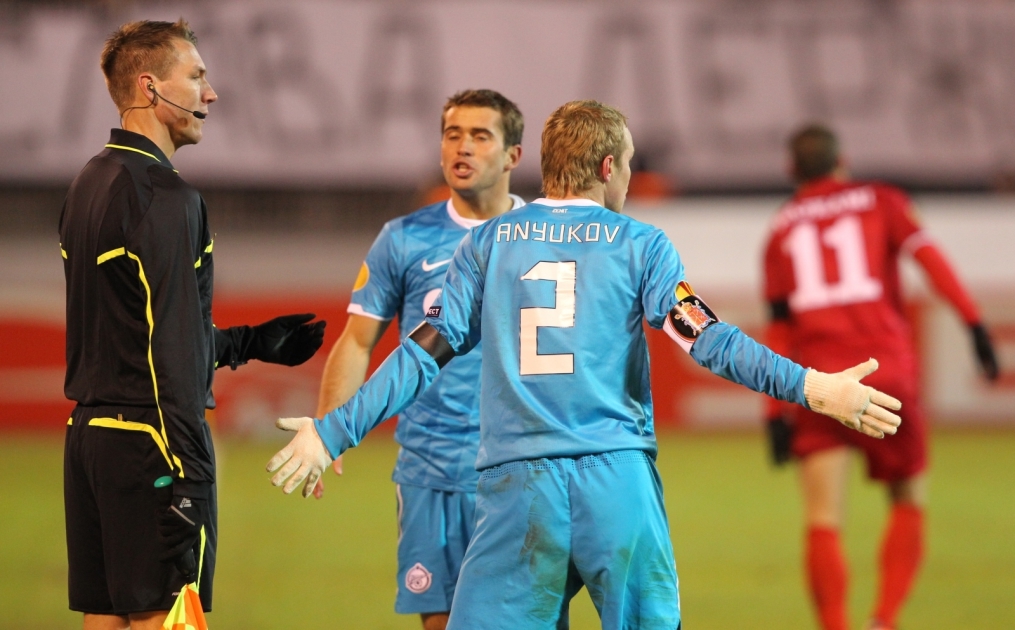  Лига Европы  УЕФА 2010/11. Матч Зенит  — Твенте 
