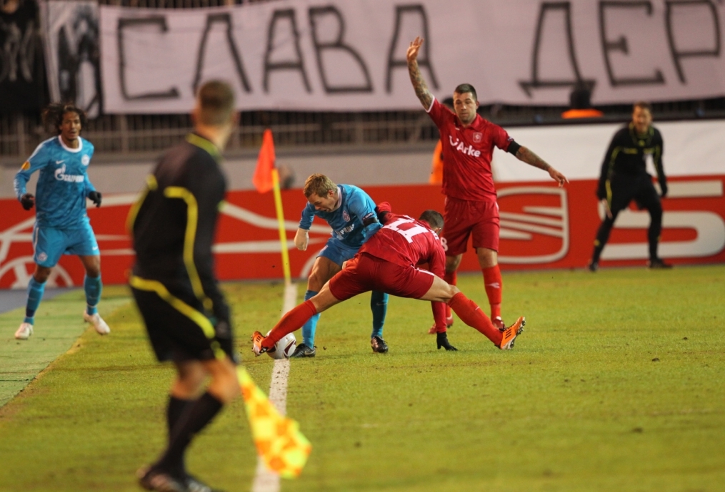  Лига Европы  УЕФА 2010/11. Матч Зенит  — Твенте 