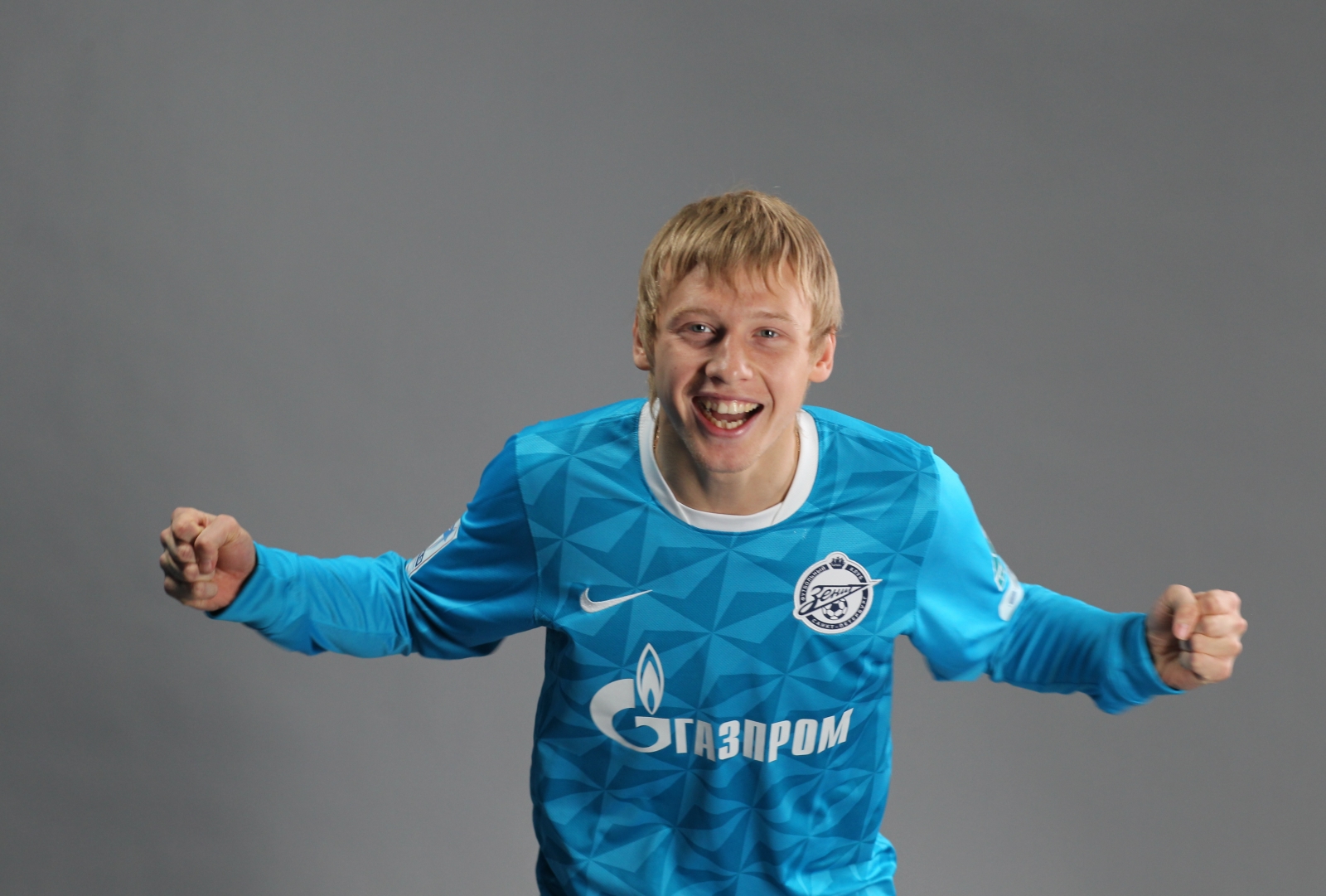 Ежегодная фотосессия молдежного состава ФК «Зенит», сезона 2011