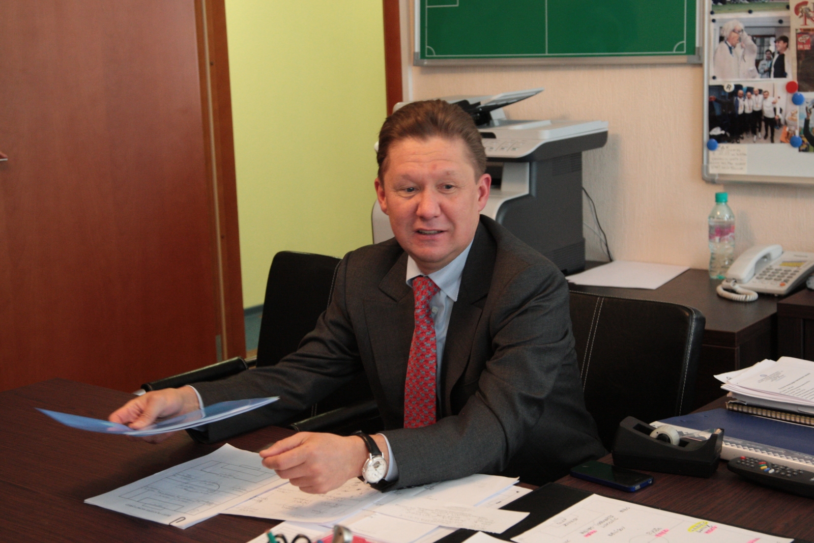 Председатель правления ОАО «Газпром» Алексей Миллер в гостях у футболистов ФК «Зенит»
