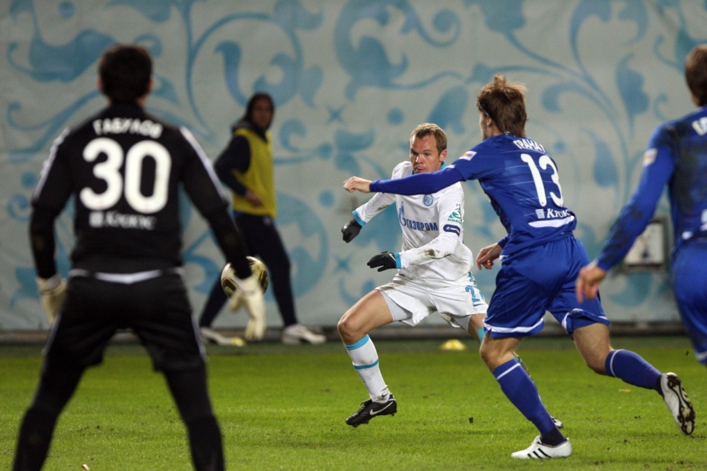 ЧР 2010, Динамо М — Зенит 1:2
