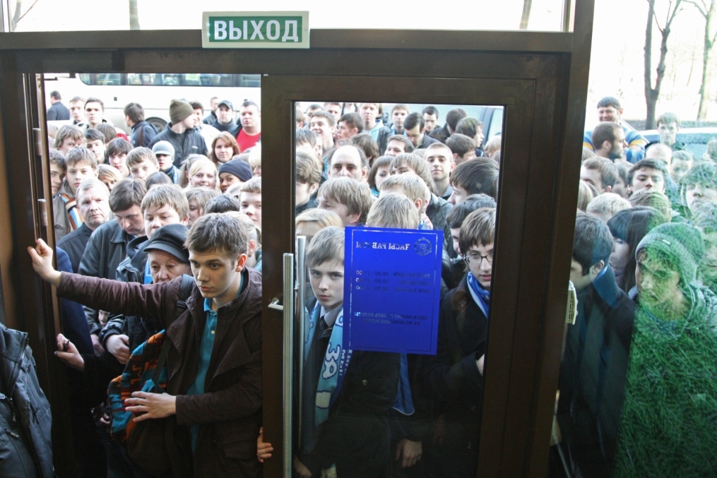 «Зенит» открыл магазин на Московском