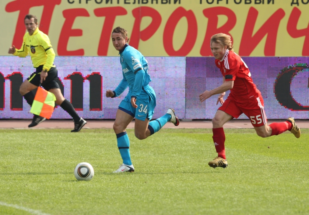 Чемпионат России по футболу 2010: «Зенит» — «Локомотив»