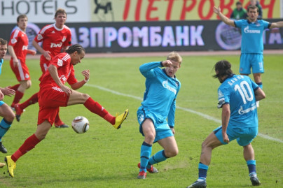 ЧР, 5 тур, Зенит—Локомотив 1:0