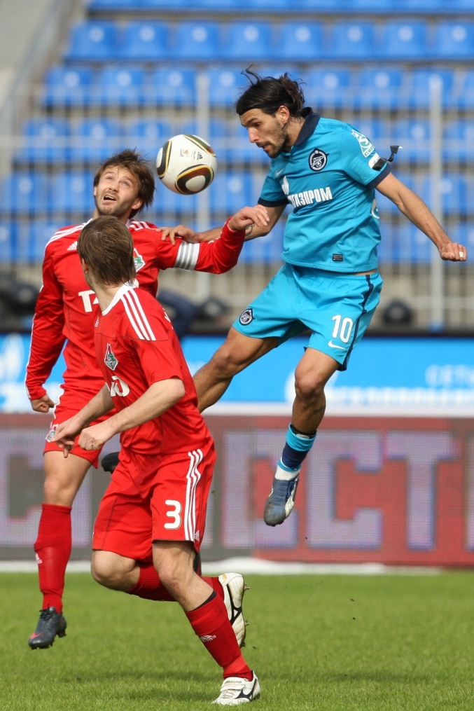 ЧР, 5 тур, Зенит—Локомотив 1:0