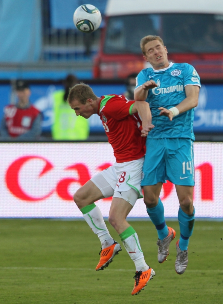Матч 8-го тура Чемпионата России 2011/12 Зенит — Локомотив