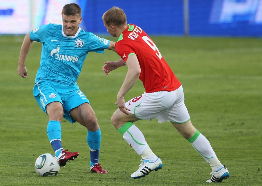 Матч 8-го тура Чемпионата России 2011/12 Зенит — Локомотив