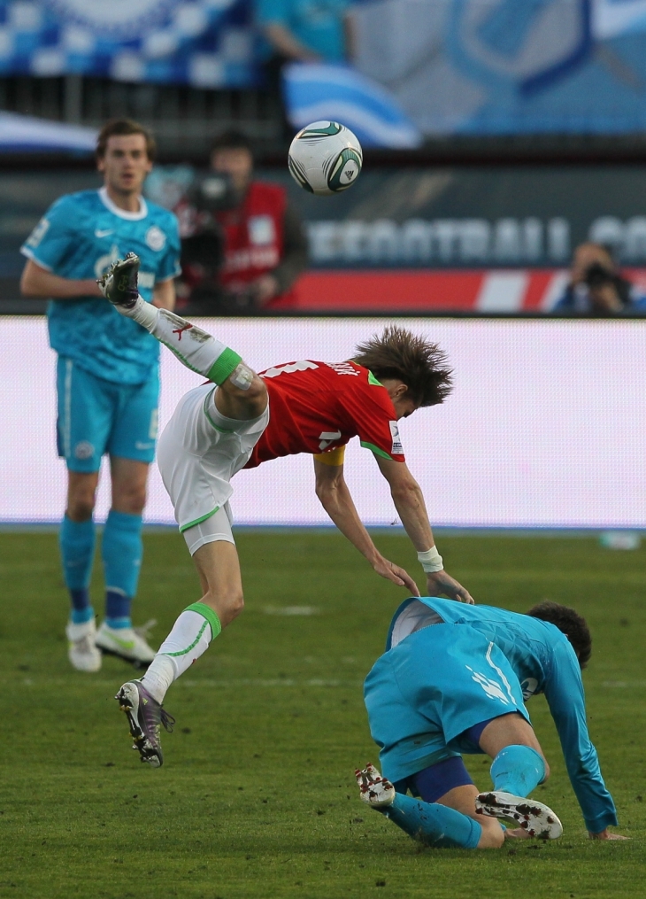 Матч 8-го тура Чемпионата России 2011/12 Зенит — Локомотив