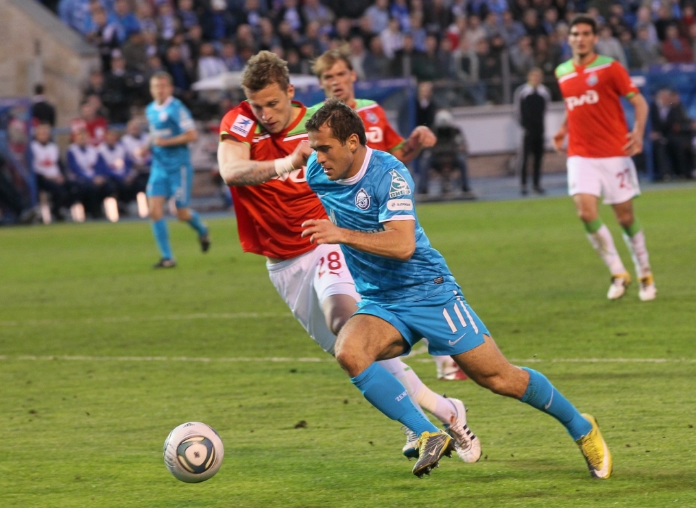 Матч 8-го тура Чемпионата России 2011/12 Зенит — Локомотив