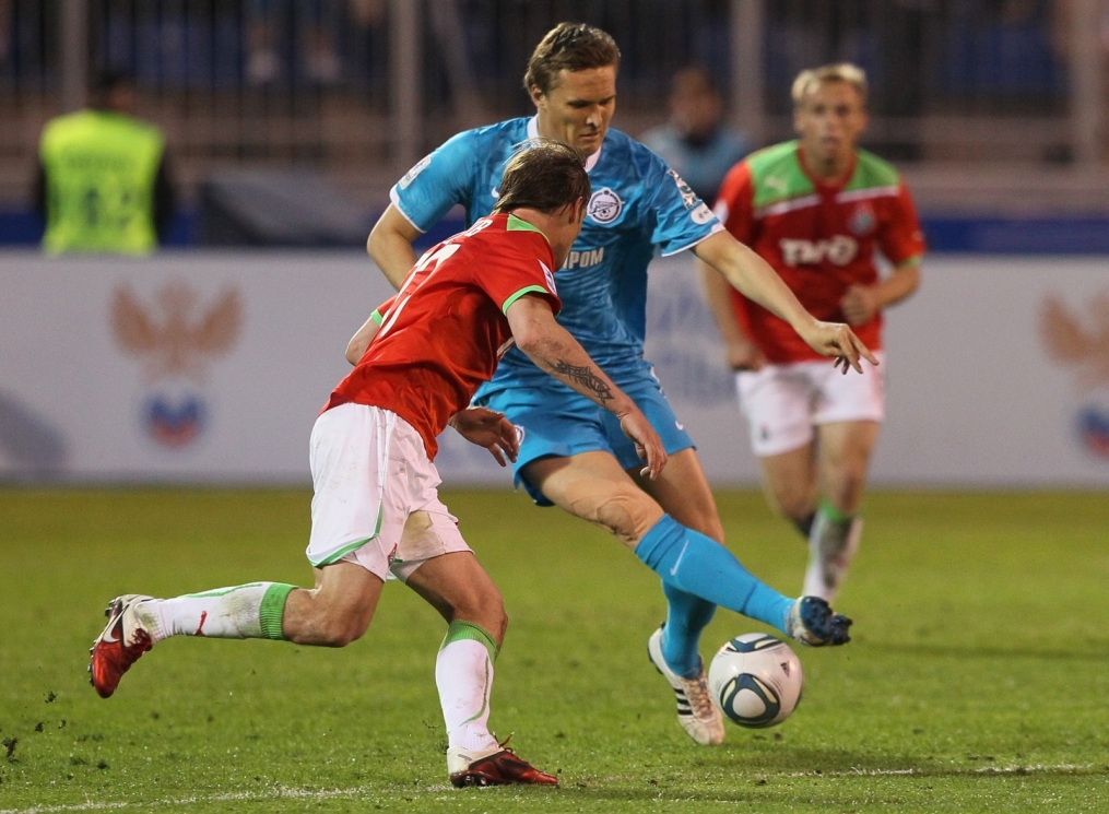 Матч 8-го тура Чемпионата России 2011/12 Зенит — Локомотив