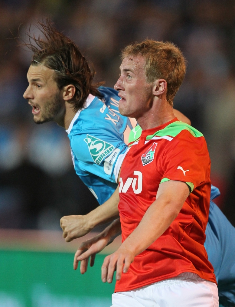 Матч 8-го тура Чемпионата России 2011/12 Зенит — Локомотив