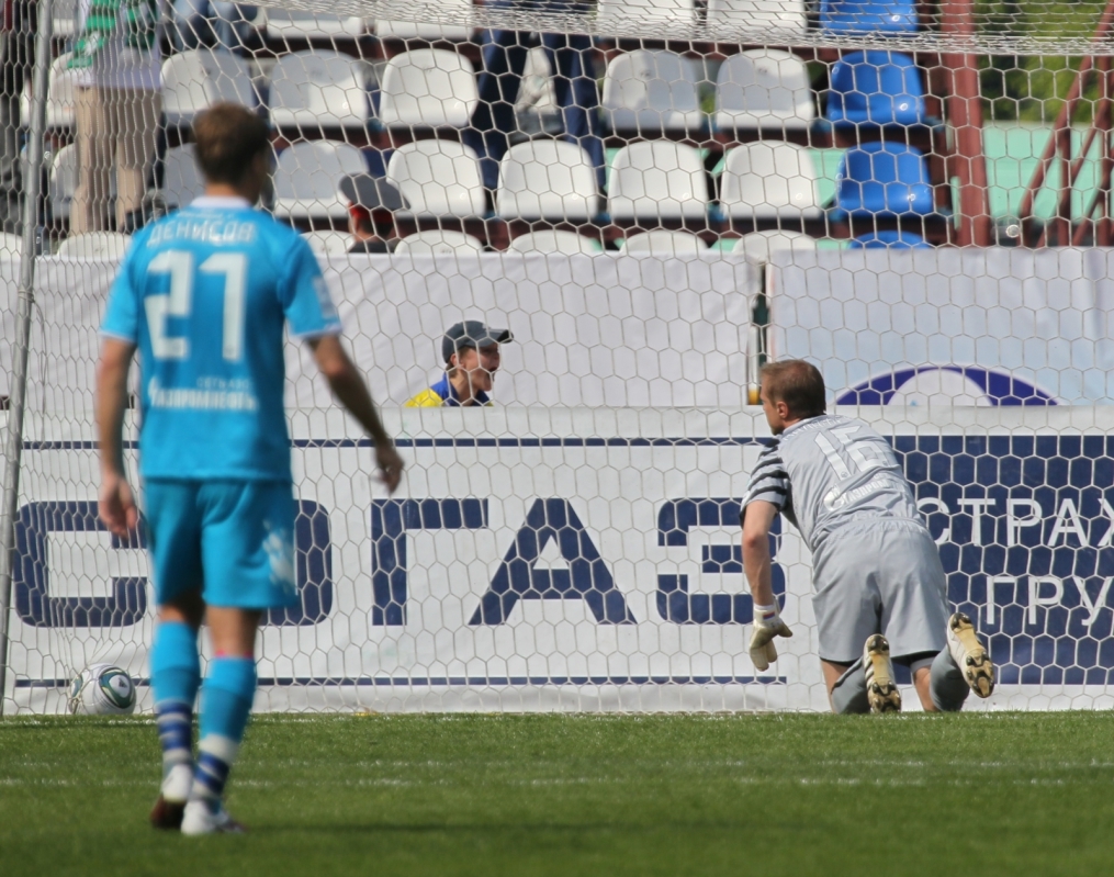 Чемпионат России 2011/12. Томь — Зенит 
