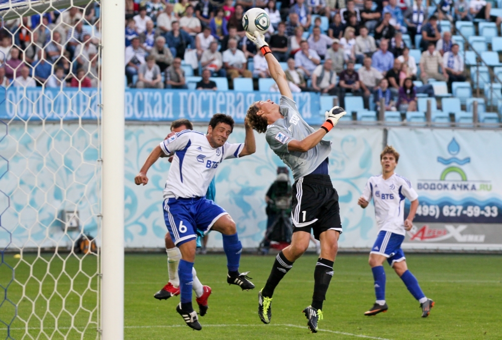 Чемпионат России 2011, матч Динамо (Москва) — Зенит