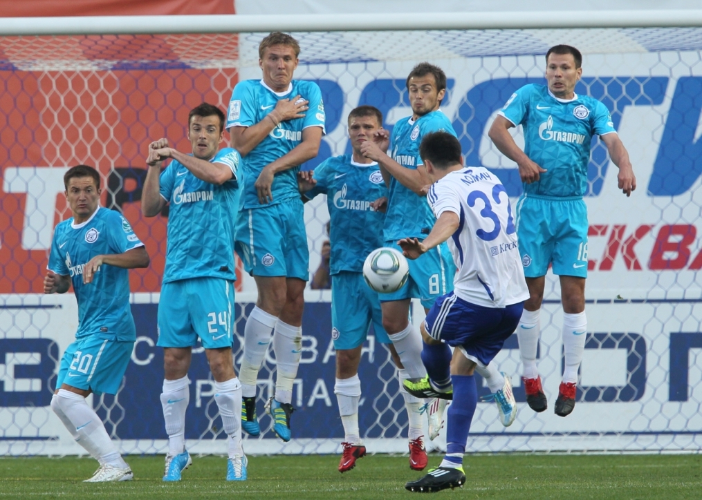 Чемпионат России 2011, матч Динамо (Москва) — Зенит