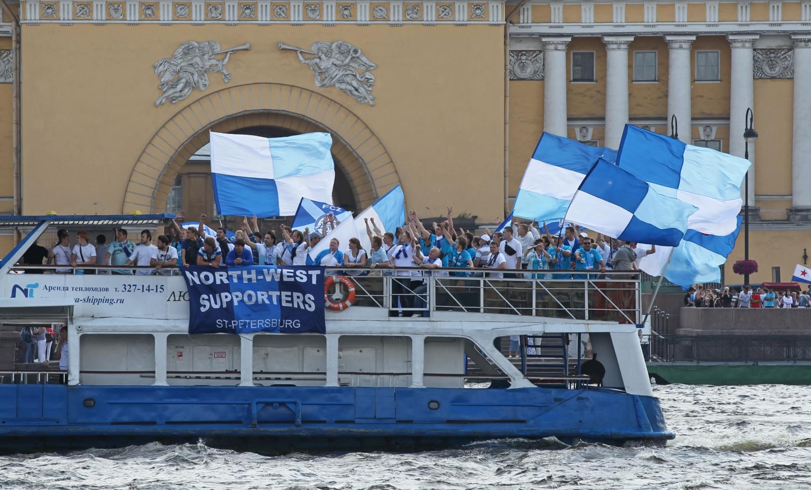 Морской парад болельщиков «Зенита» 