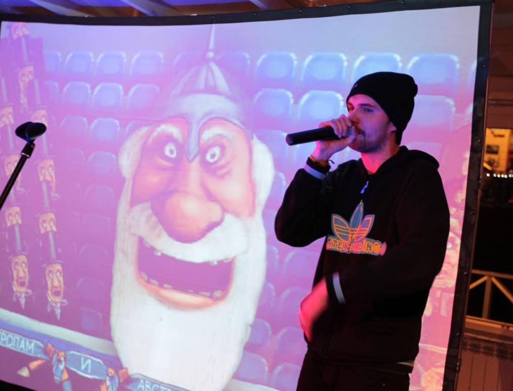 Пушкин и Noize MC прочли для «Зенита» рэп о расизме