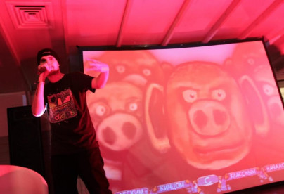 Пушкин и Noize MC прочли для «Зенита» рэп о расизме