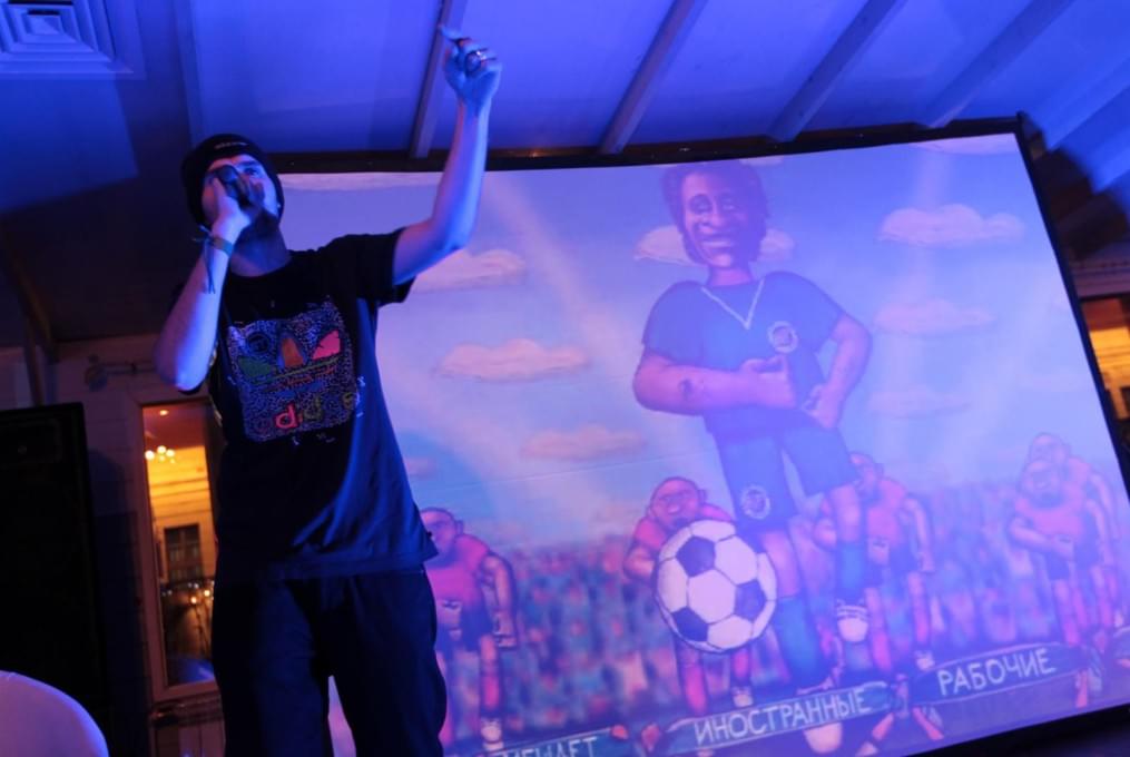 Пушкин и Noize MC прочли для «Зенита» рэп о расизме