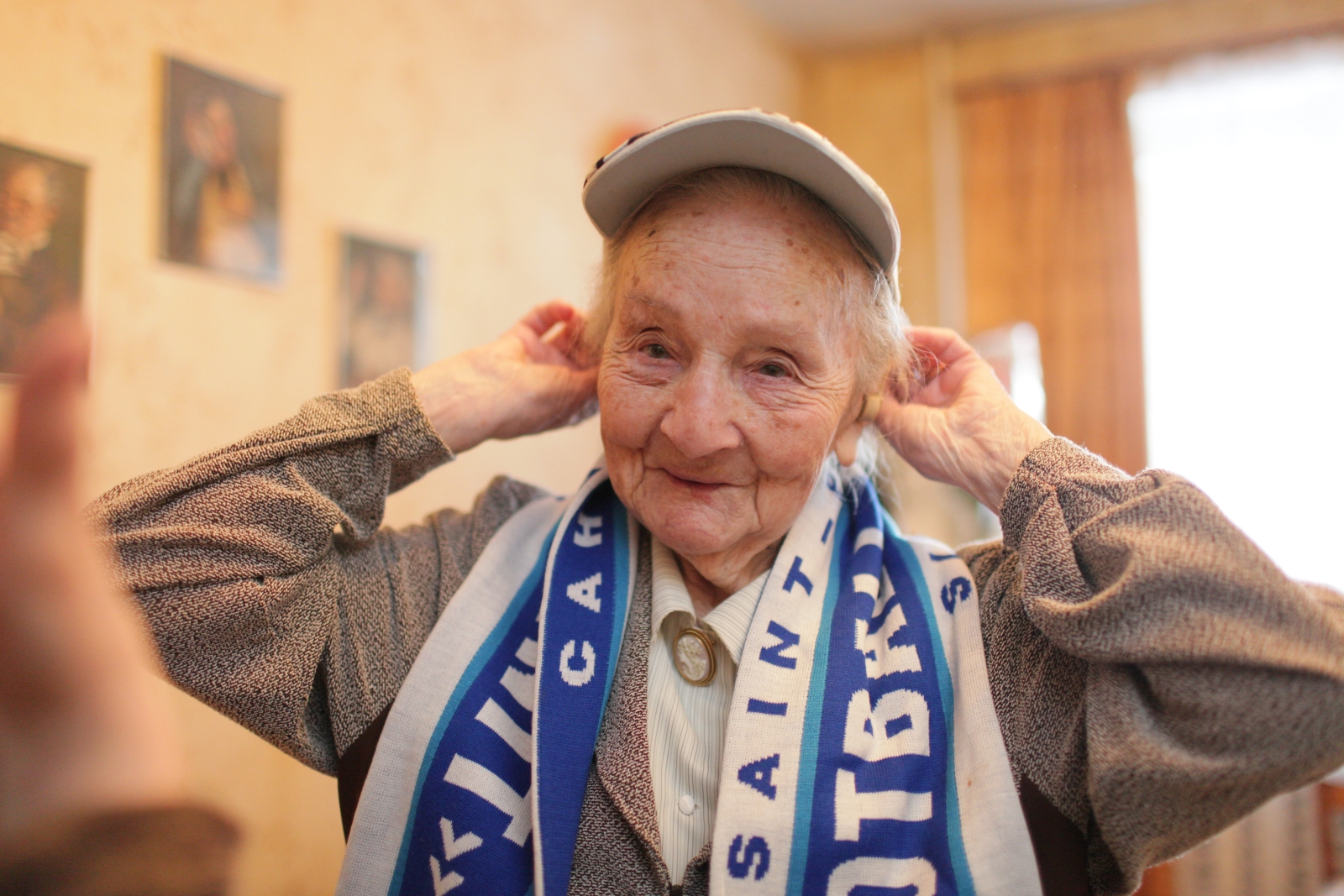 103-й день рождения болельщицы «Зенита», Донде Регины Самуиловны 