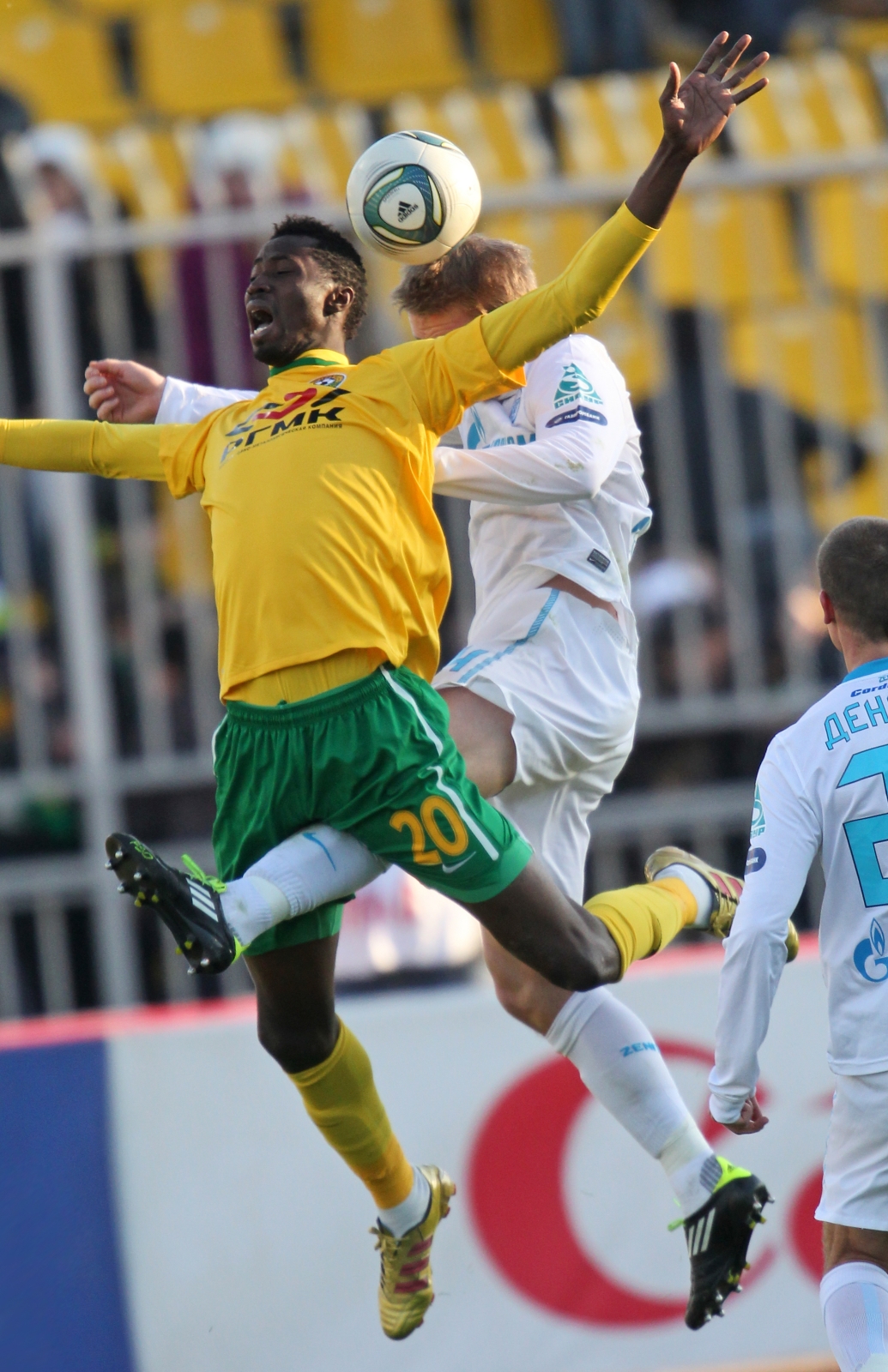 Матч 30-го тура СОГАЗ — Чемпионата России 2011/2012 Кубань — Зенит