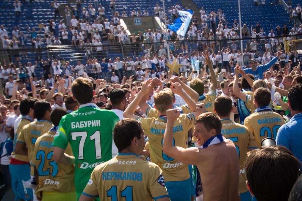 СОГАЗ-Чемпионат России 2014/2015, 30 тур, «Зенит» — «Локомотив». Церемония награждения команды «Зенит» золотыми медалями и кубком Чемпиона России