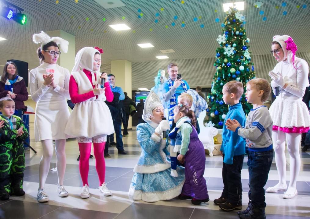 Новогодний «Фан-Променад» на матче «Зенит» — «Урал»