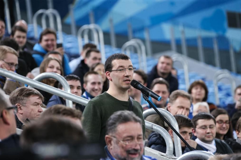 Представители «Зенита» встретились с болельщиками на стадионе «Санкт-Петербург»