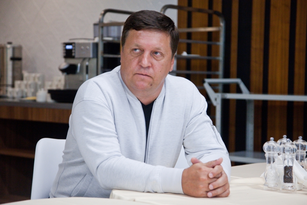 Победители конкурса «Газпром»-Спортпрогноз посетили тренировку команды и встретились с главным тренером ФК «Зенит» Сергеем Семаком