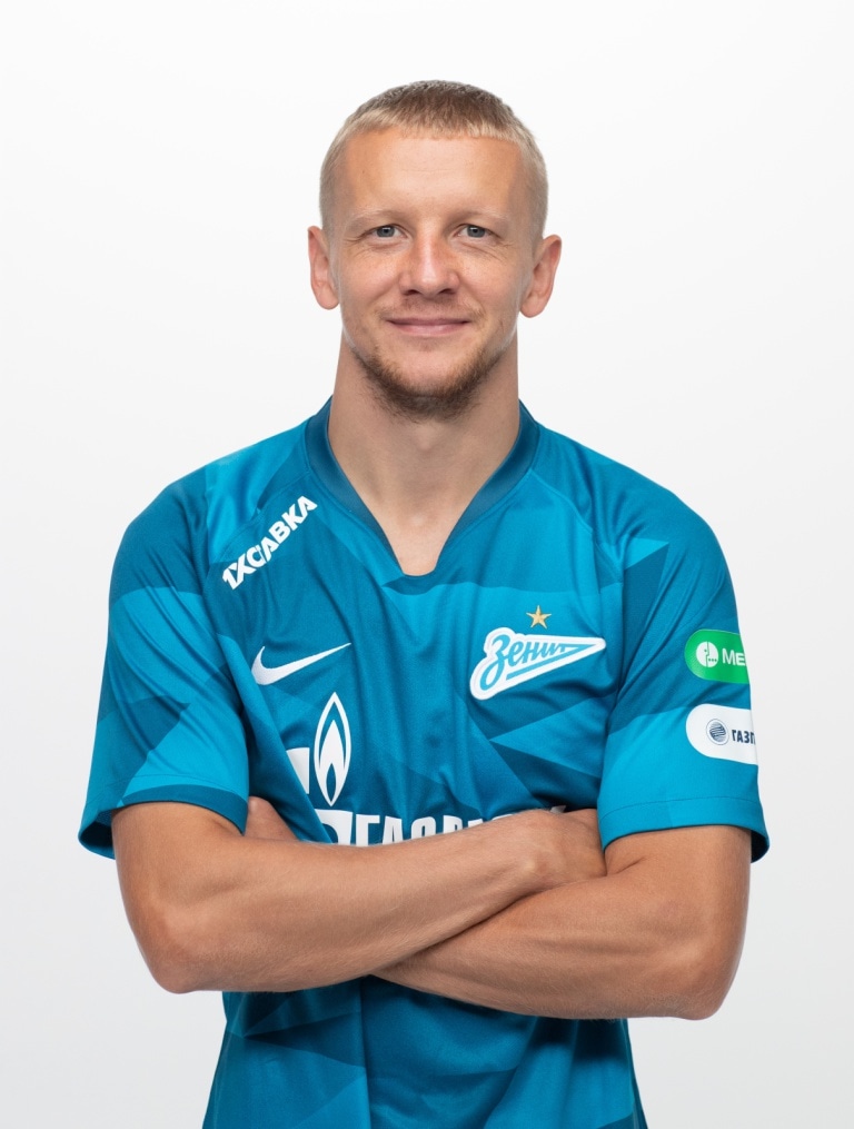 Фотосессия футболистов и тренеров основного состава ФК «Зенит» сезона 2019/20